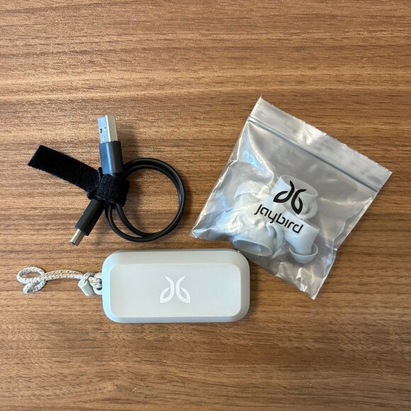 Jaybird Vista Wireless Bluetooth Headphones - Picture 2 of 5